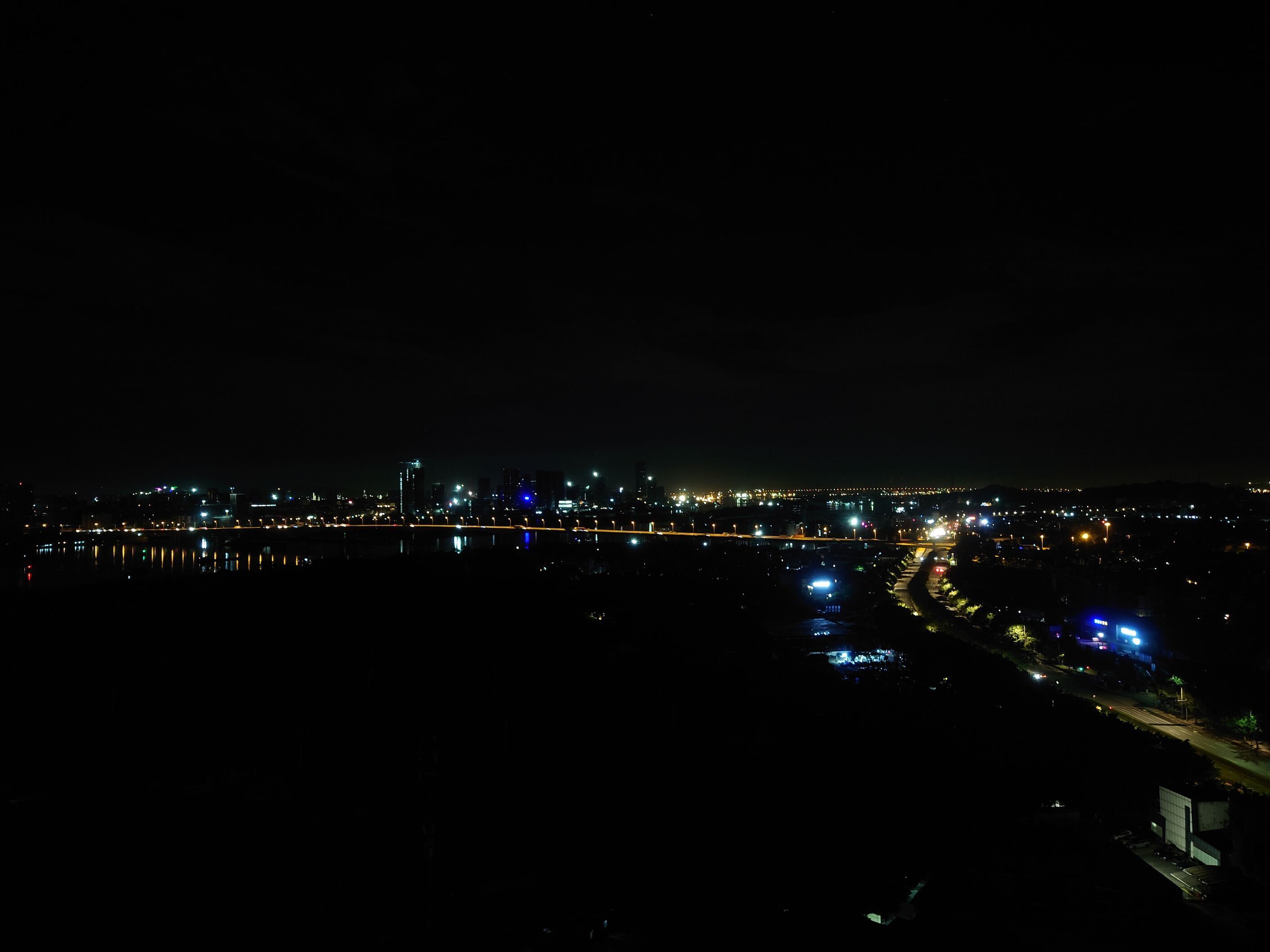 夜间更是宁静祥和。