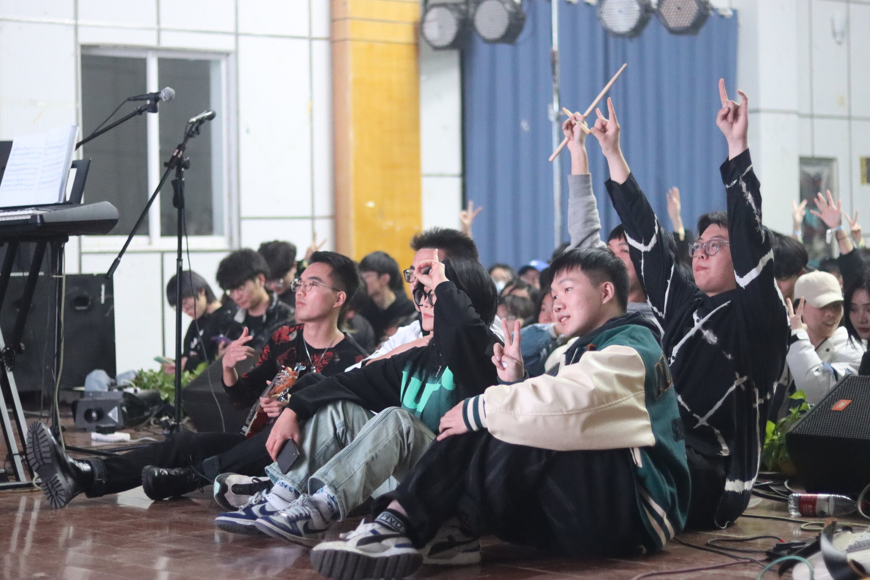 学校 2021 音乐节演出合照